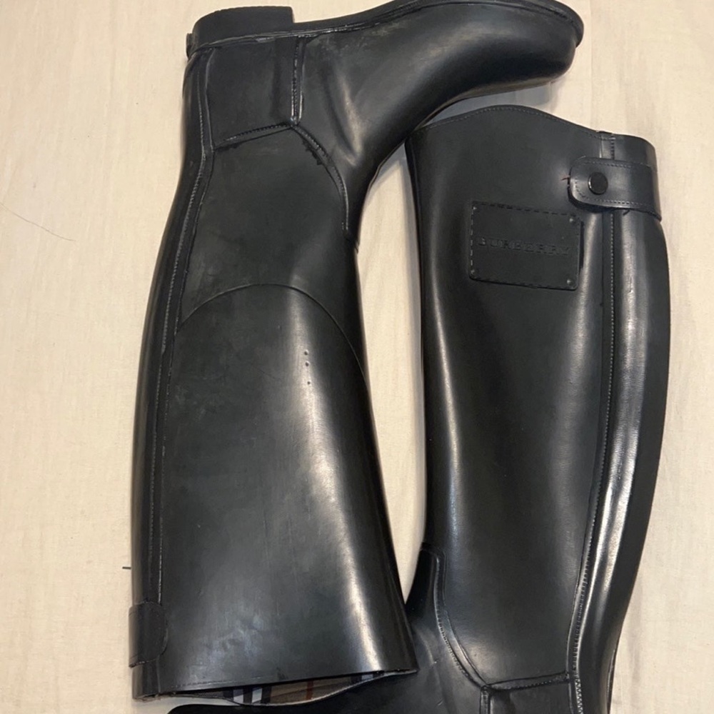 Burberry rain boots